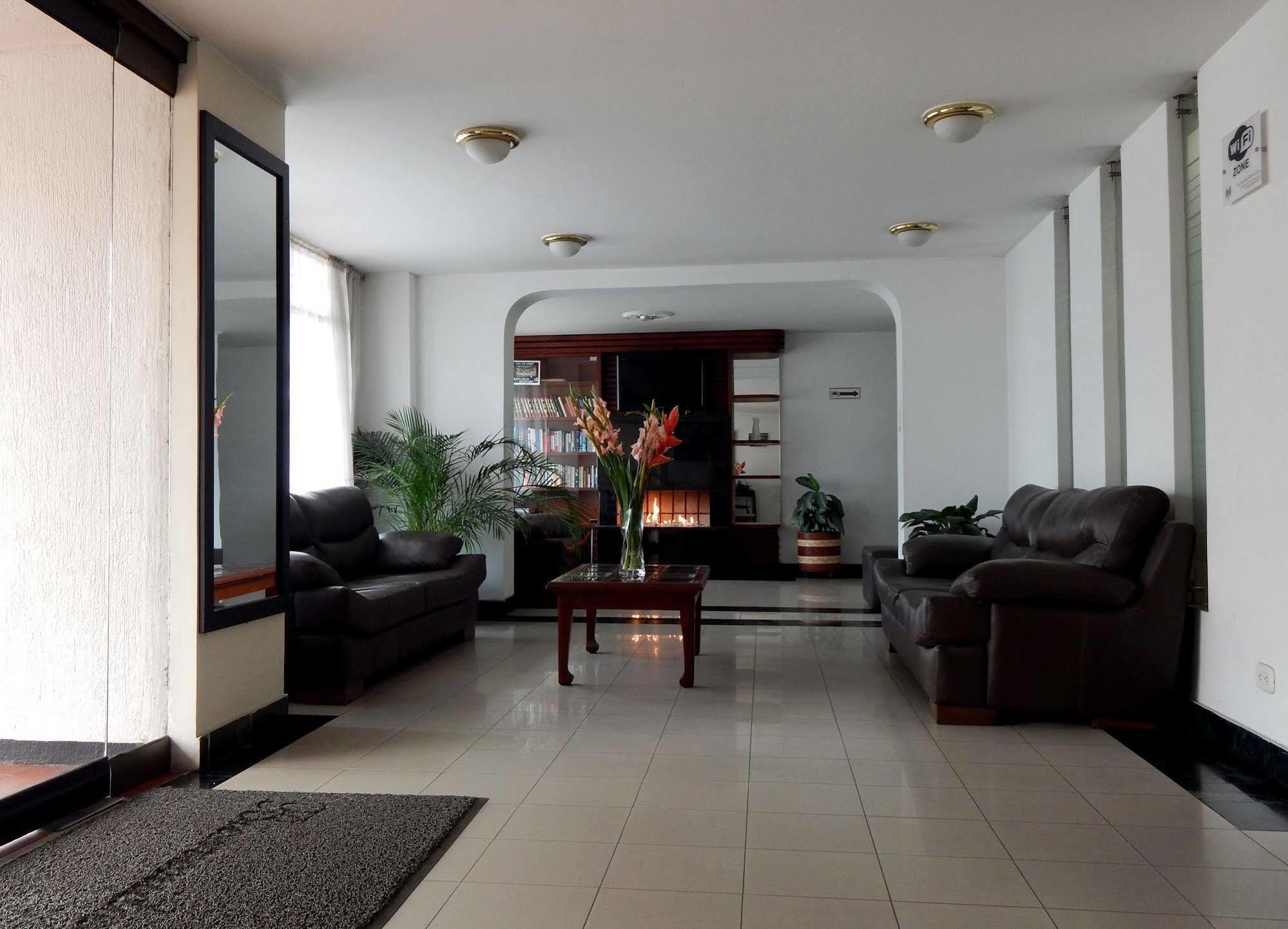 Apartamentos Galerias Bogotá Zewnętrze zdjęcie